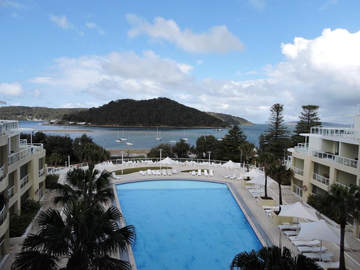 Base Holidays - Ettalong Beach Premium Apartments Exterior photo